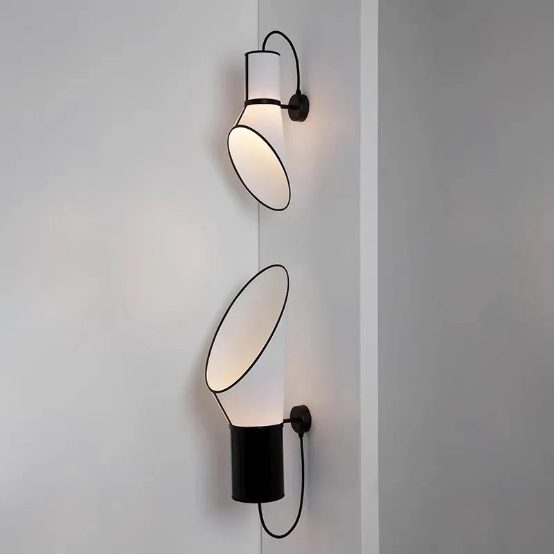 Designer LED Floor Lamp Mordern Living Room Corner Floor Lamp For Parlor Hotel Shop Sofaside Decor Creative Horn Standing Lamp